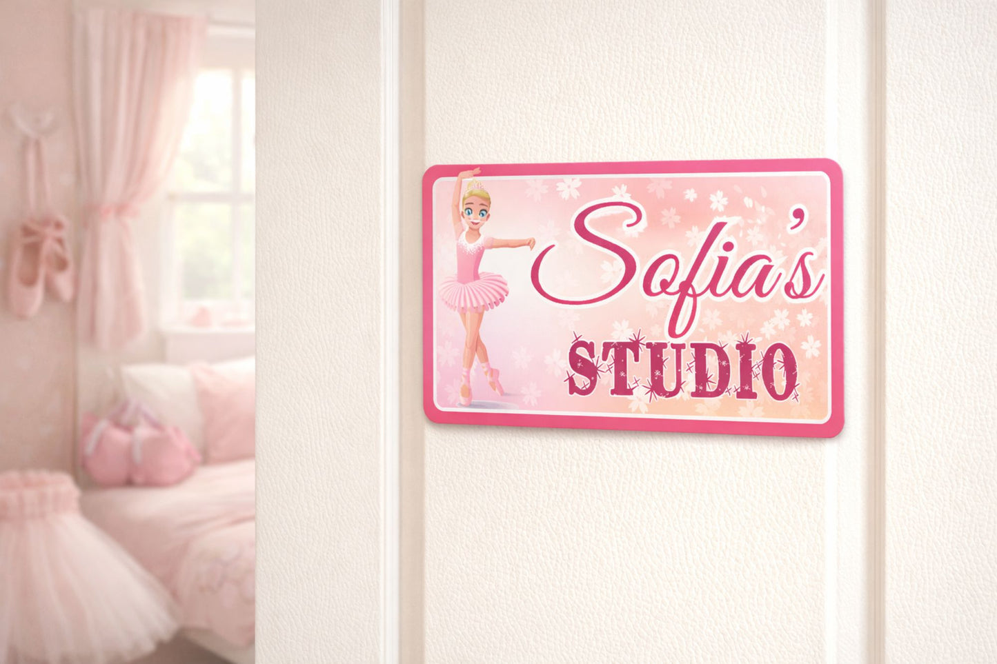 lifestyle door mockup dance room sign